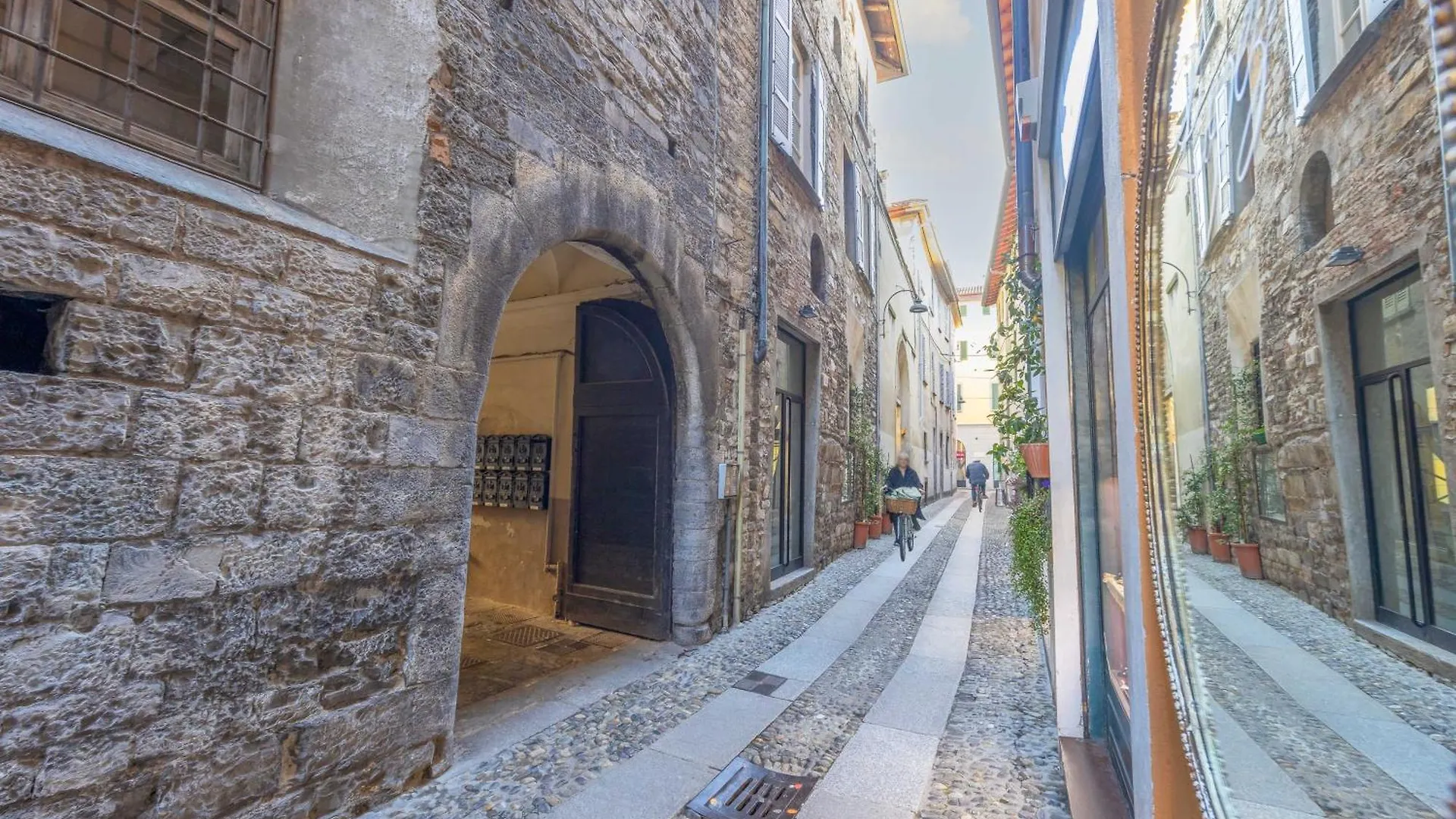 Domus Cortesella Como Lejlighed